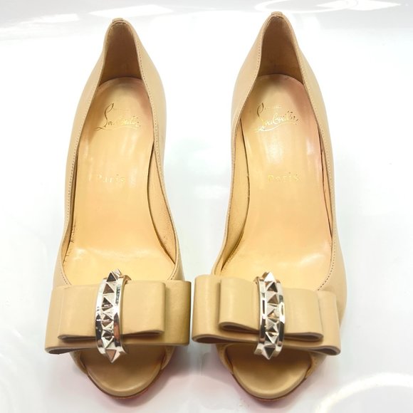 🌷❤️🔥FINAL SALE 🔥 NO OFFERS🌷💥Christian Louboutin Couche Nodo 70 Pumps 37 - Picture 3 of 8